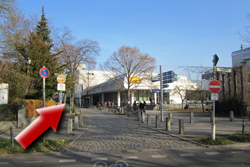 Eingang zur Mensa II
